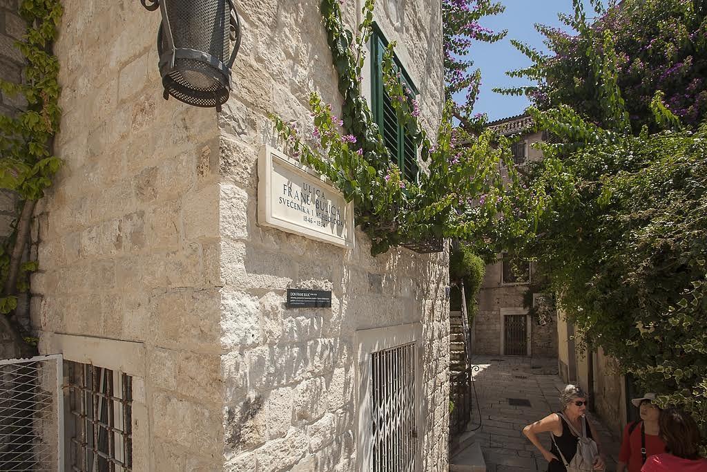 سبليت Apartment Dioklecian Wall المظهر الخارجي الصورة